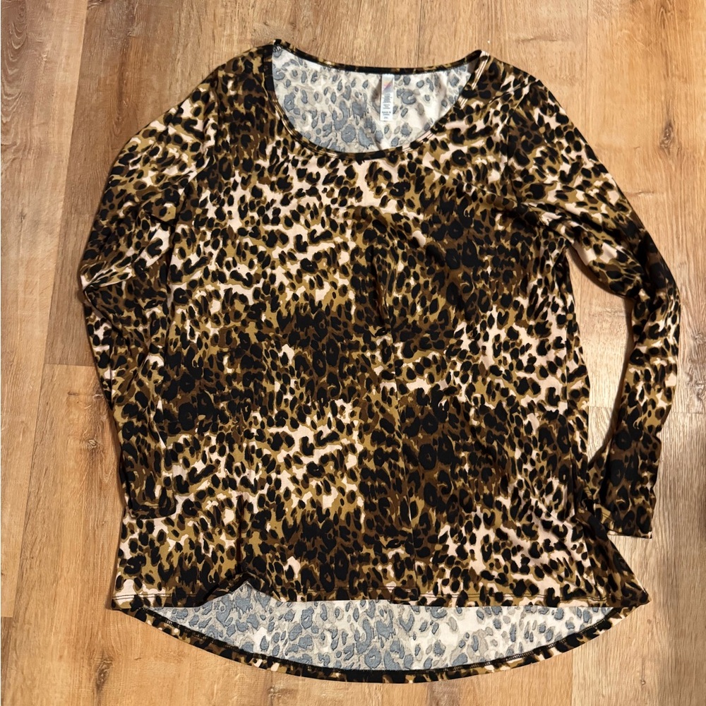 Leopard print Lularoe Lena